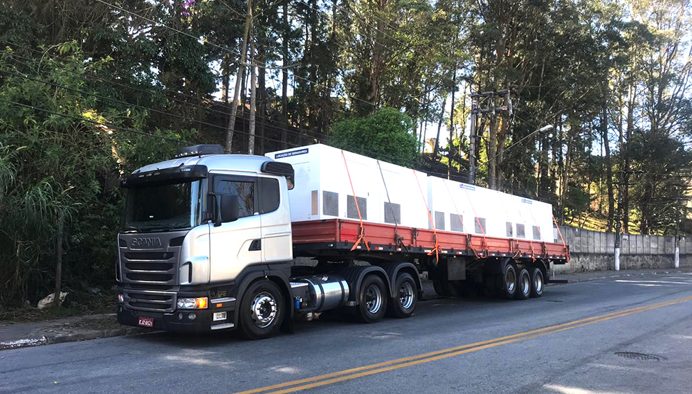 Carga seca em carreta da Rota RD Transportes